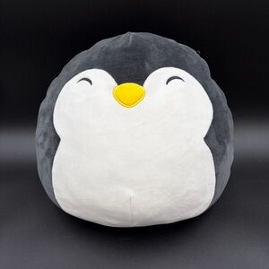 Squishmallows Luna Black Penguin Jazwares Soft Plush Toy Stuffed Animal 12"
